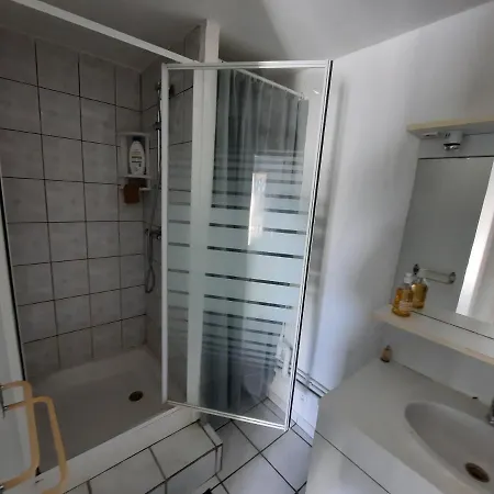 Proche Zone Industrielle Wi-fi Netflix Apartment