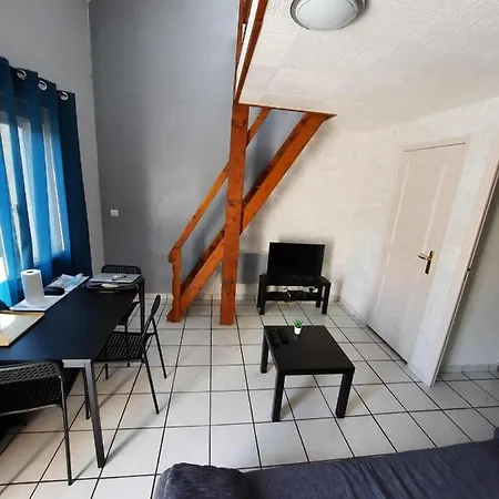 Apartment Proche Zone Industrielle Wi-fi Netflix Maubeuge